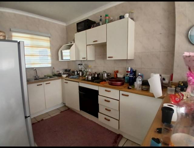 2 BEDROOM APARTMENT FOR SALE IN DENLEE